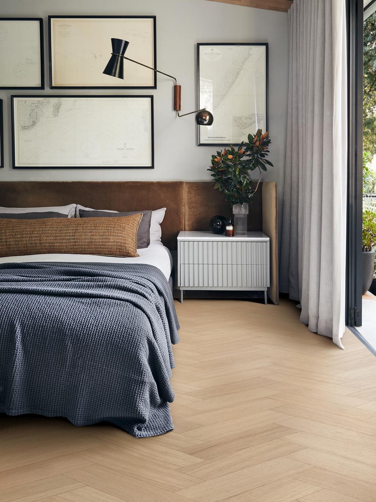 Parchet triplustratificat Herringbone Stejar Ginseng