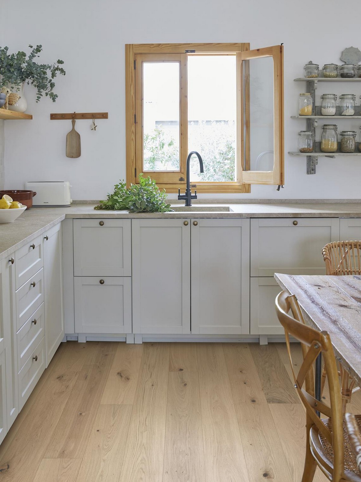 Parchet triplustratificat Stejar Edelweiss