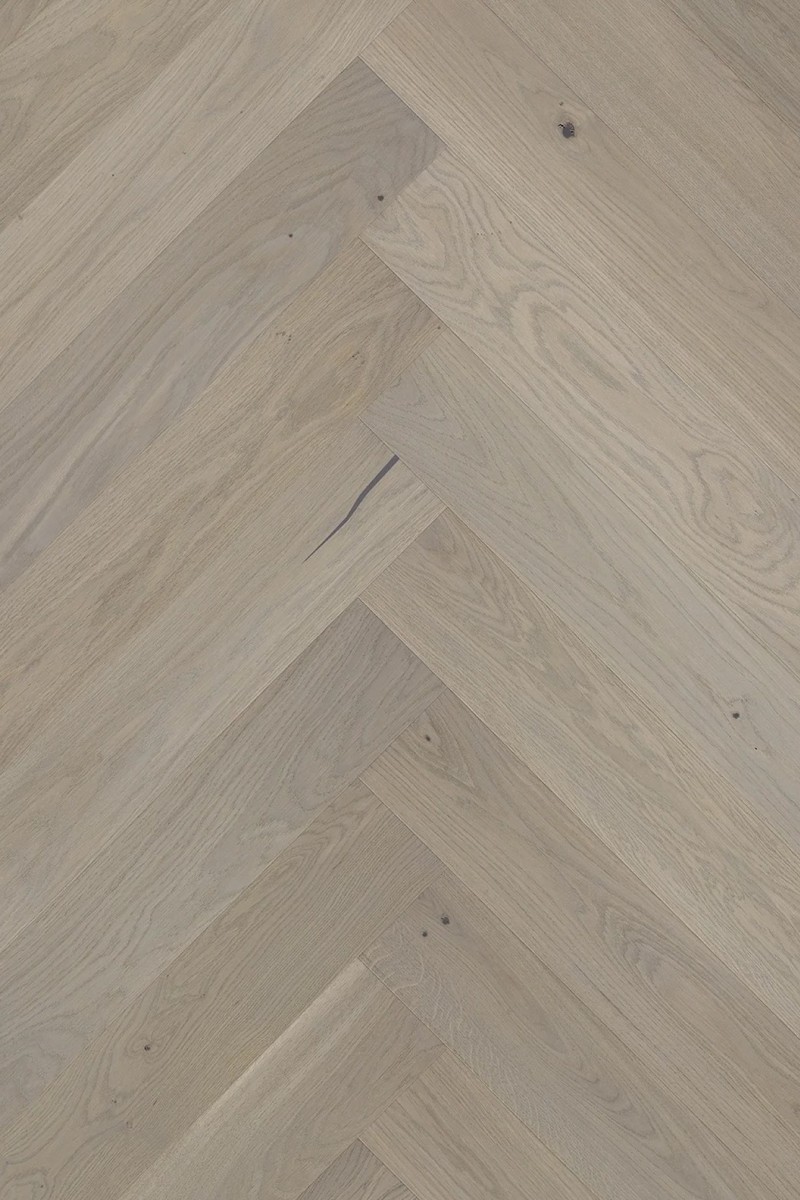 Parchet triplustratificat Herringbone Stejar Marzipan Muffin 130