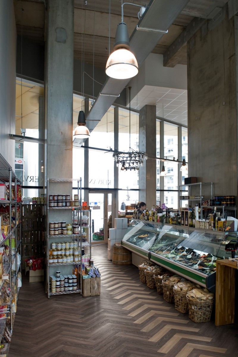 SPC Herringbone Tongas