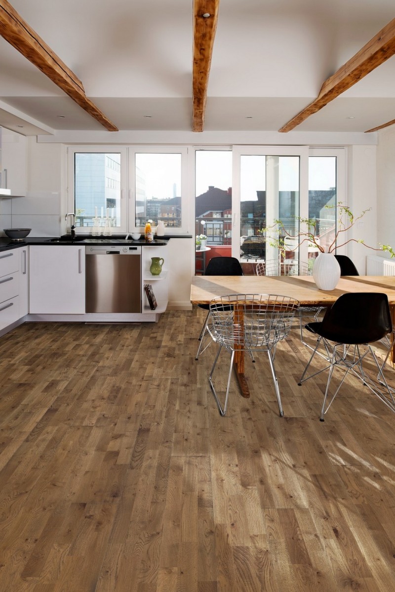 Parchet triplustratificat Stejar Backa