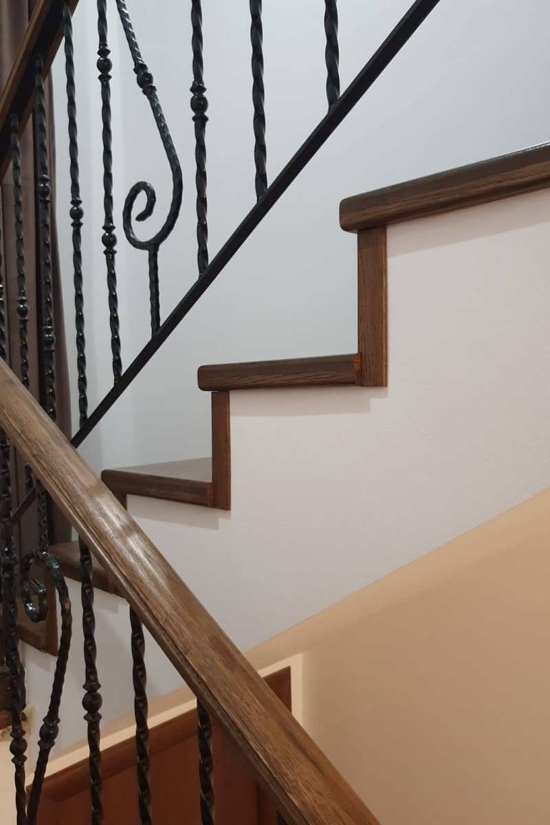 Scara stejar traditionala