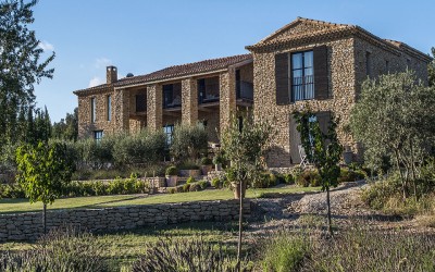O casă din piatră în Provence