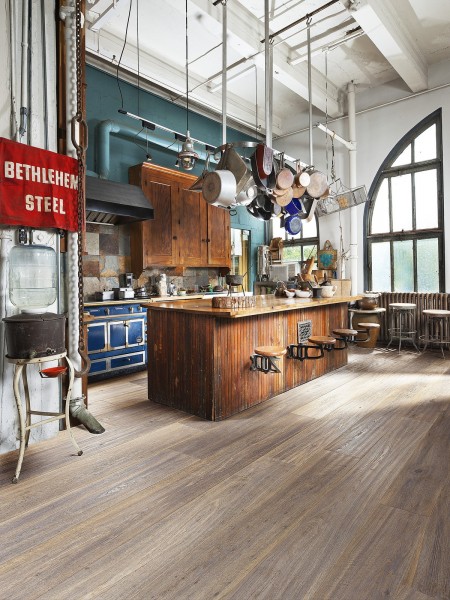 Dusumea Stejar Espace