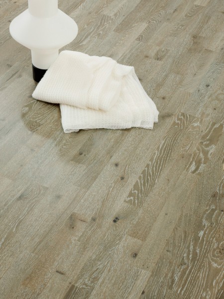 Parchet triplustratificat Stejar Aged Ivory 