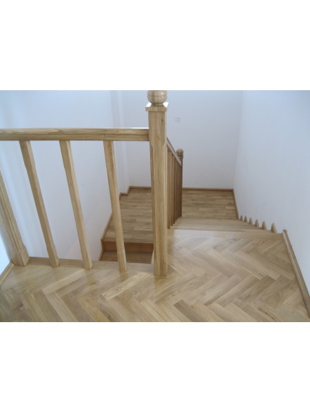 Scara din stejar rustica