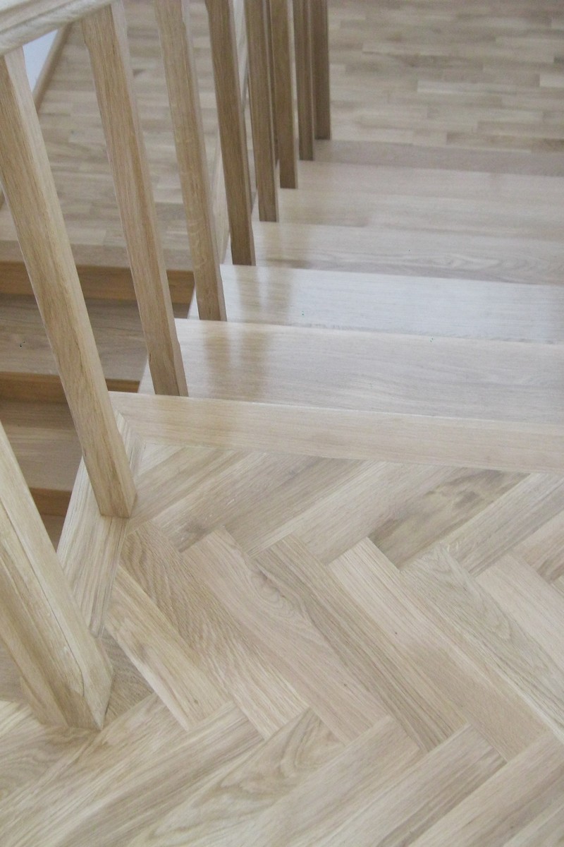 Scara din stejar rustica