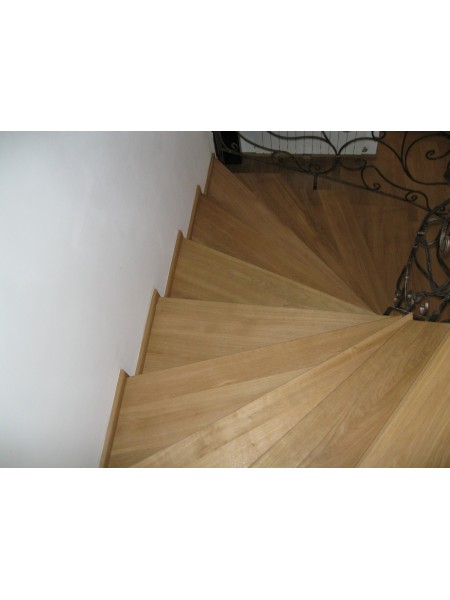 Scara stejar finisaj natur