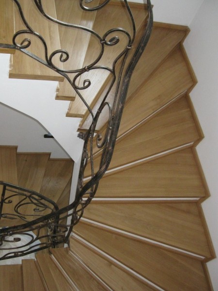 Scara stejar finisaj natur