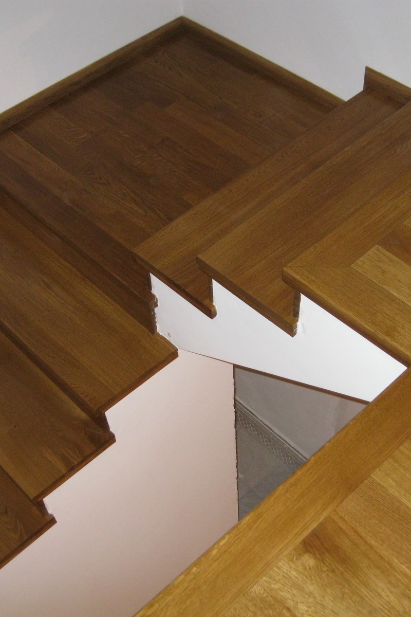 Scara stejar finisata Teak