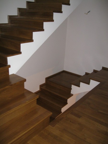 Scara stejar finisata Teak