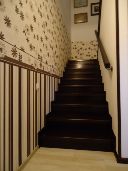 Scara stejar cu balustri