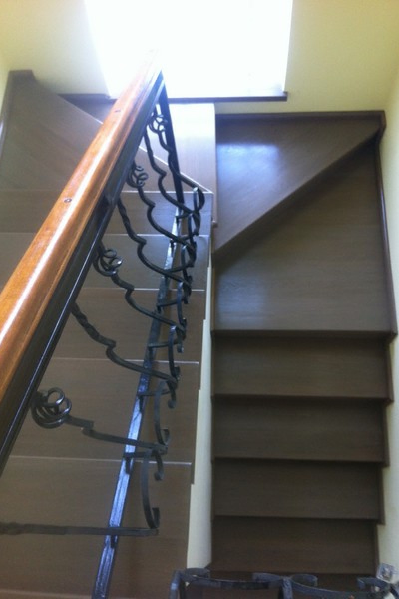 Scara Stejar finisata Wenge