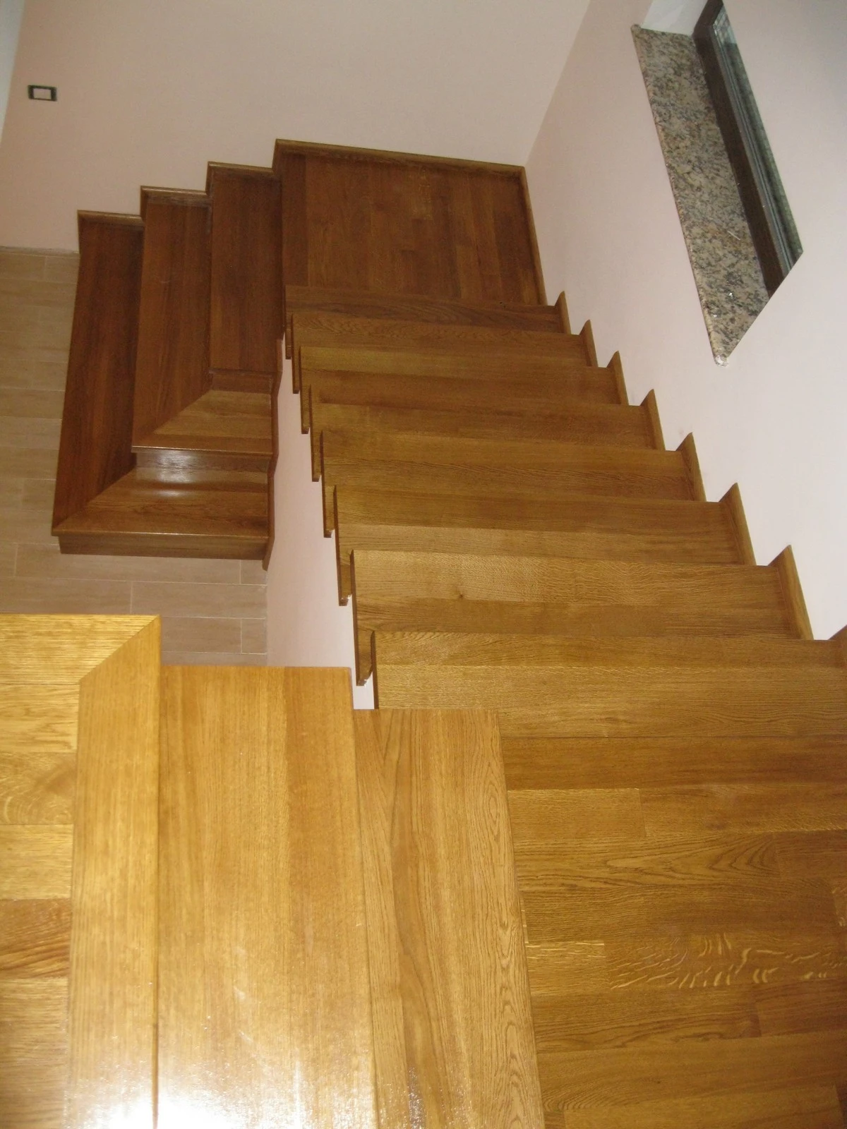 Scara stejar finisata Teak