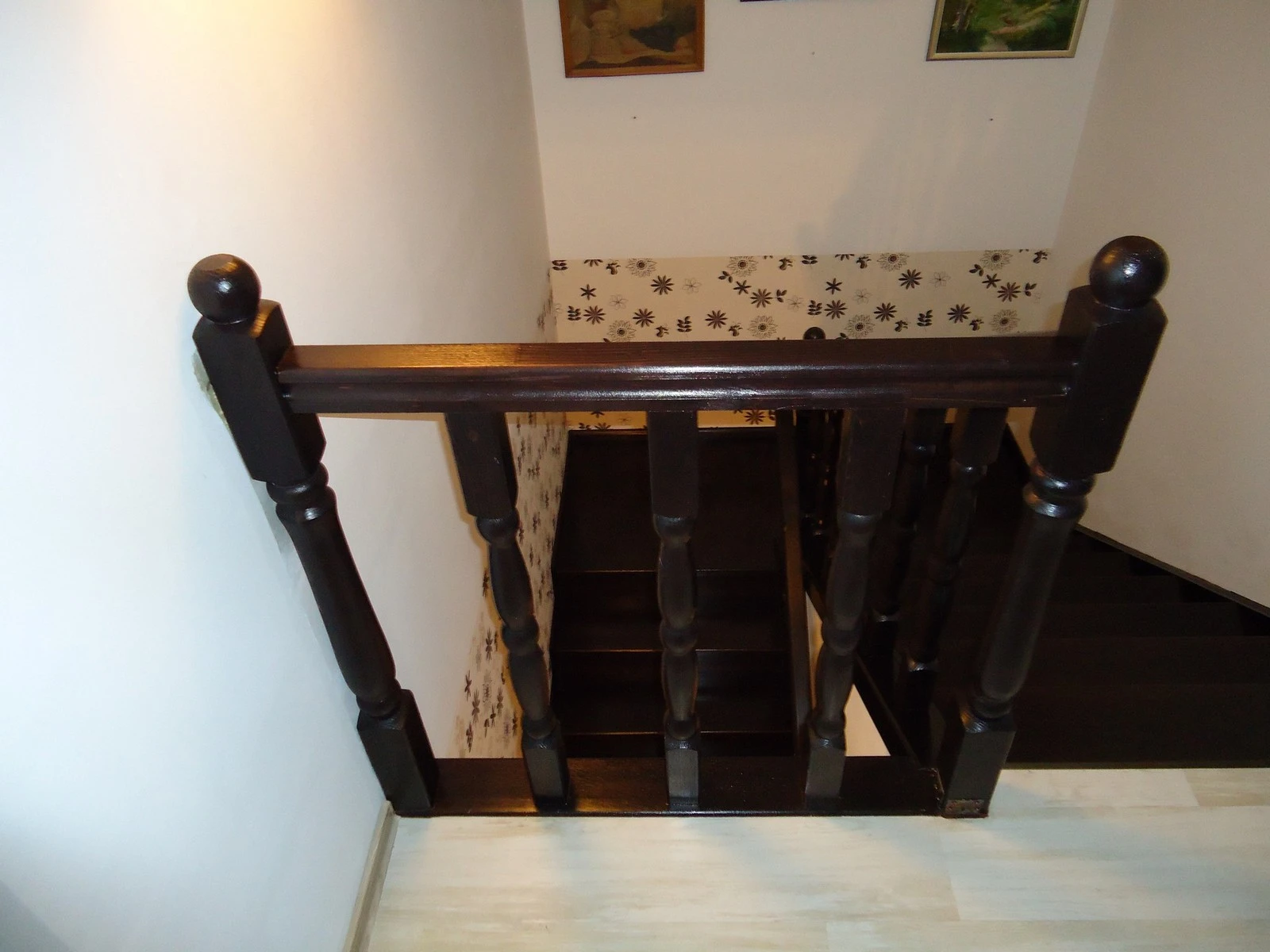 Scara stejar cu balustri