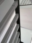 Scara stejar wenge cu contratrepte albe