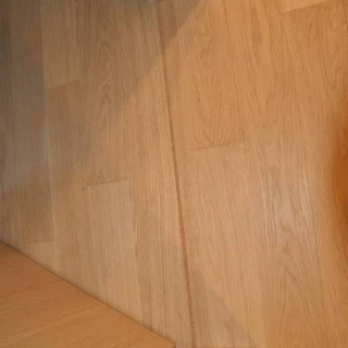 Parchet dublustratificat Kahrs si lambriu Padauk