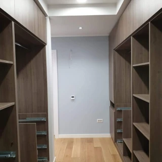 Parchet dublustratificat stejar si scara