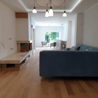 Parchet dublustratificat stejar si scara